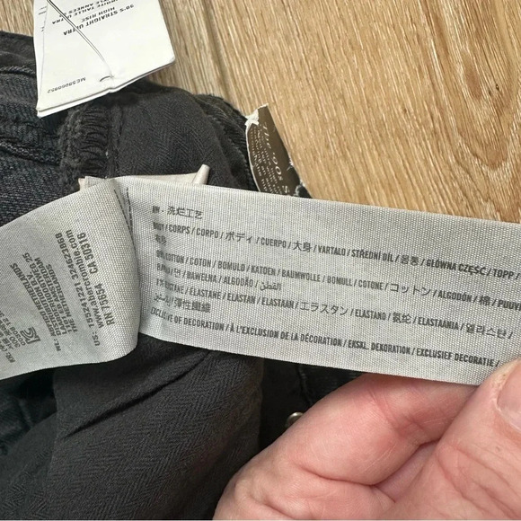 Abercrombie & Fitch Curve Love ‘90s Straight Ultra High Rise Jeans Sz 36/22 NWT - Picture 8 of 9